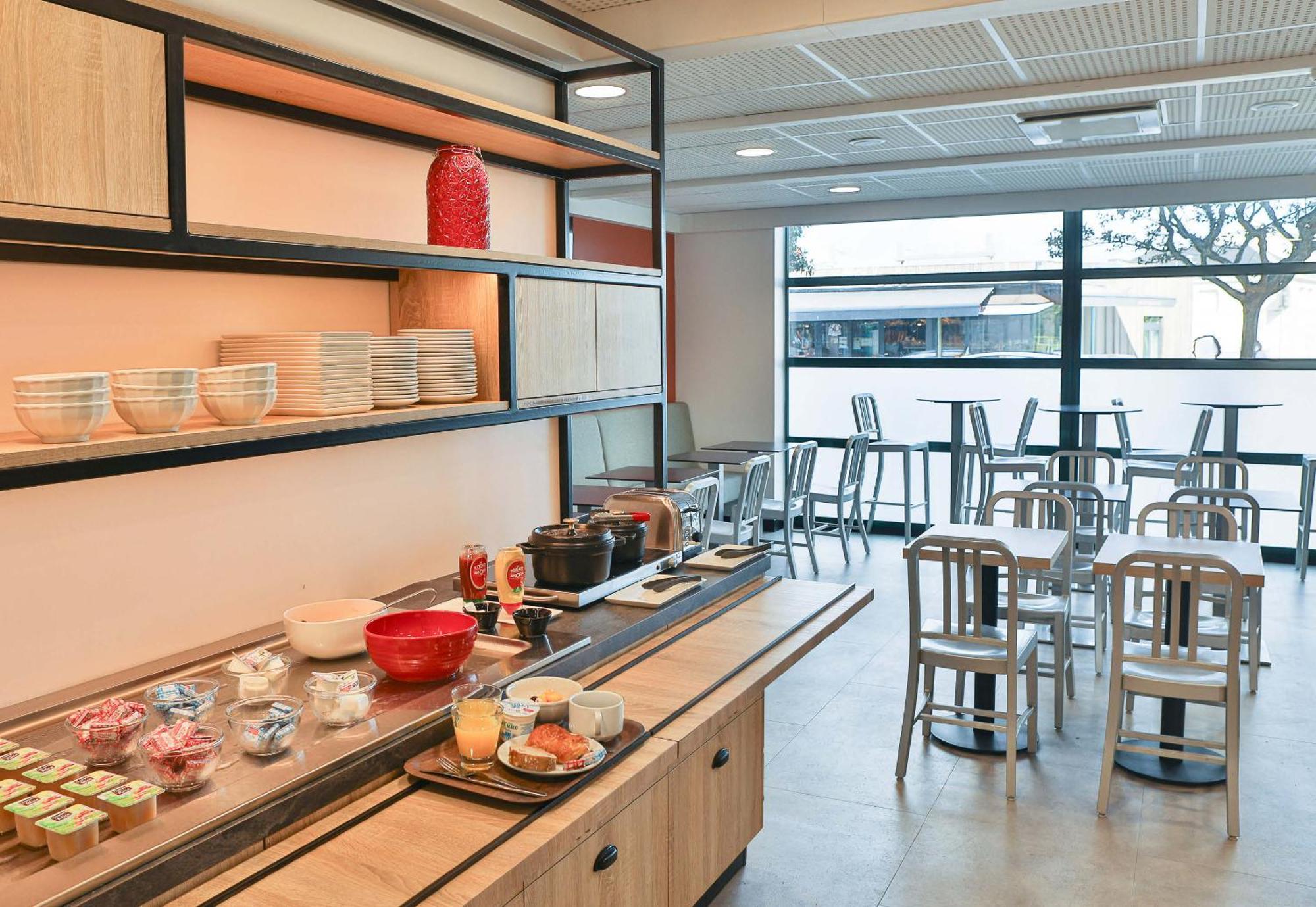 B&B Hotel Les Sables-D'Olonne Centre Gare Esterno foto