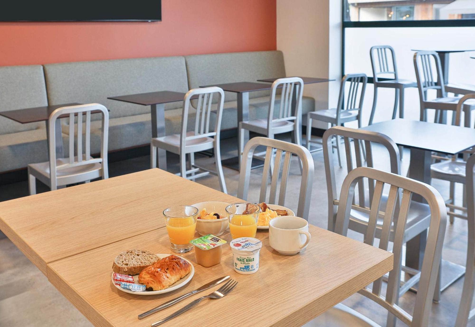 B&B Hotel Les Sables-D'Olonne Centre Gare Esterno foto