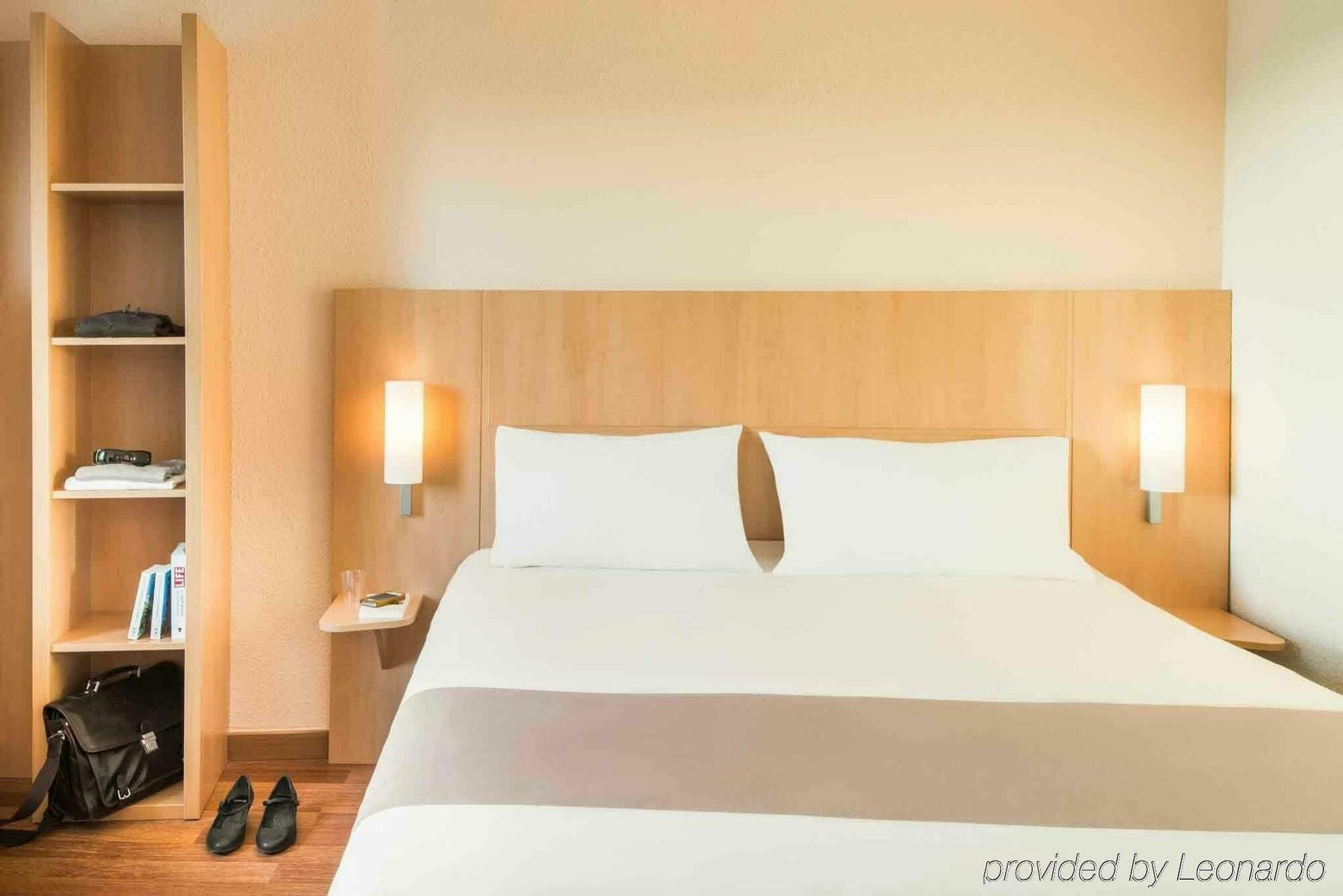 B&B Hotel Les Sables-D'Olonne Centre Gare Esterno foto